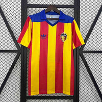 Valencic™ | Clásico retro que inspira