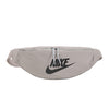 Nike | riñonera curva urbana