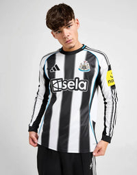 Camiseta local Newcastle 2025/26 manga larga