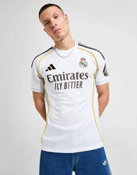 Camiseta local Madrid 2025/26